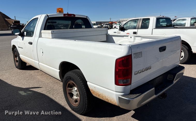 image for item EA7670 2002 Dodge Ram 1500 pickup truck