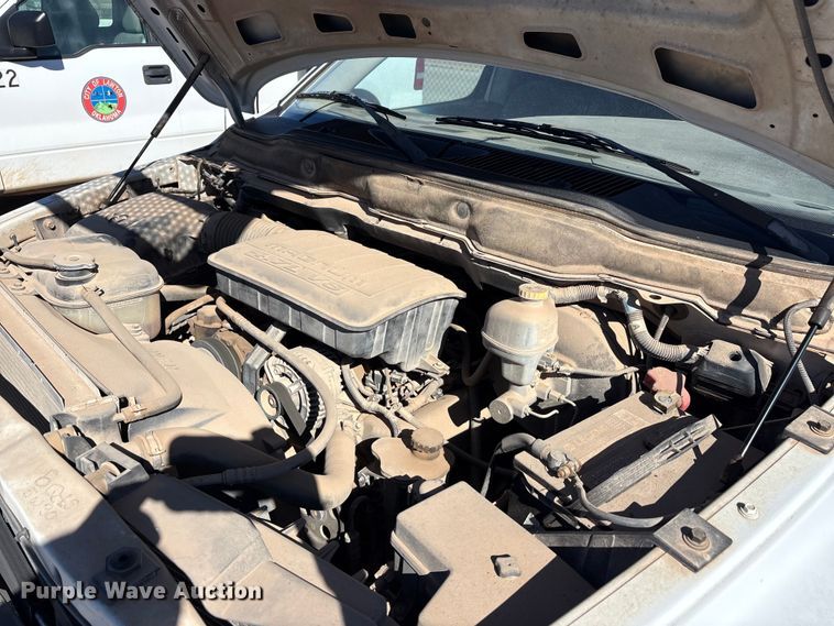 image for item EA7670 2002 Dodge Ram 1500 pickup truck