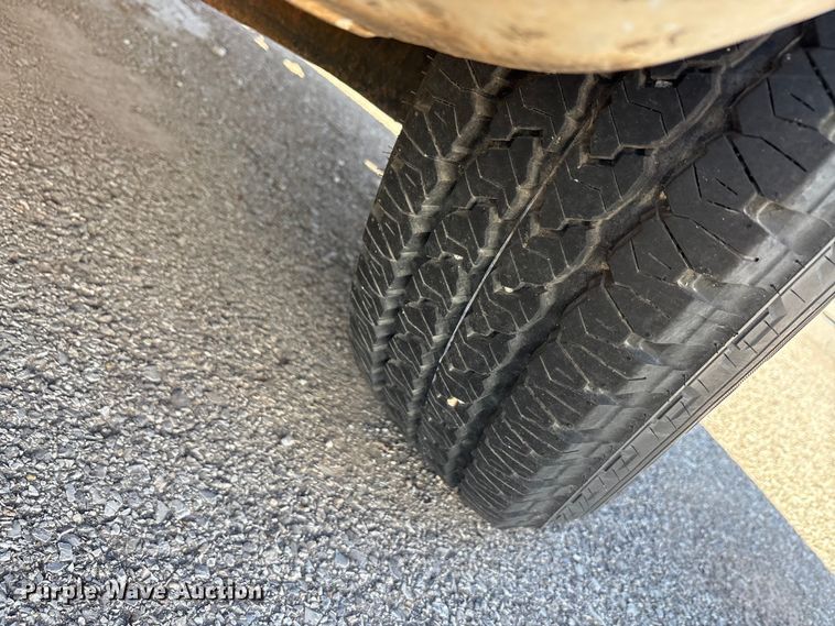 image for item EA7670 2002 Dodge Ram 1500 pickup truck