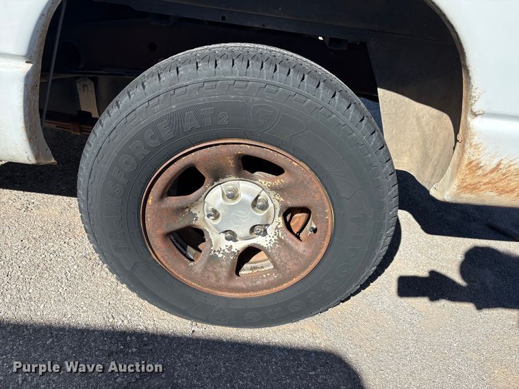 image for item EA7670 2002 Dodge Ram 1500 pickup truck