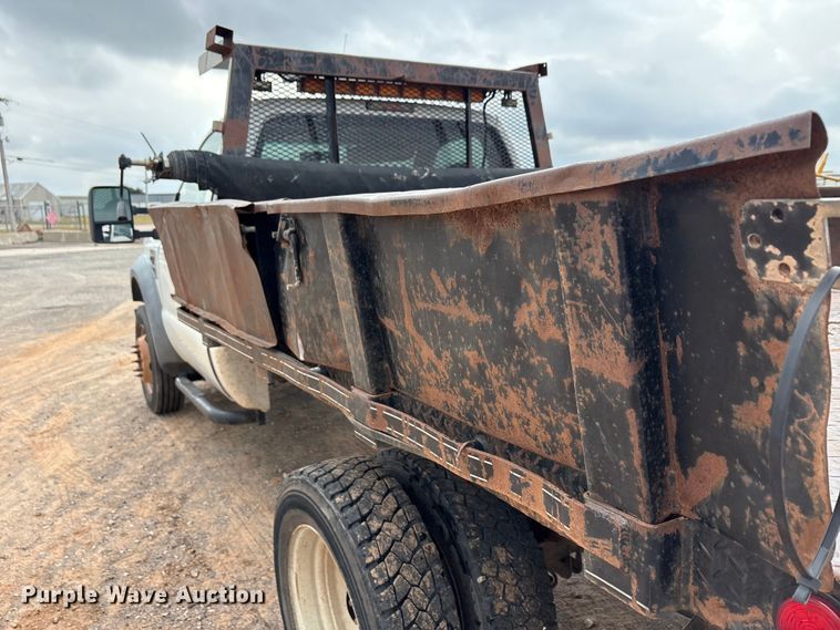 image for item EA7671 2009 Ford F450 Super Duty dump flatbed truck