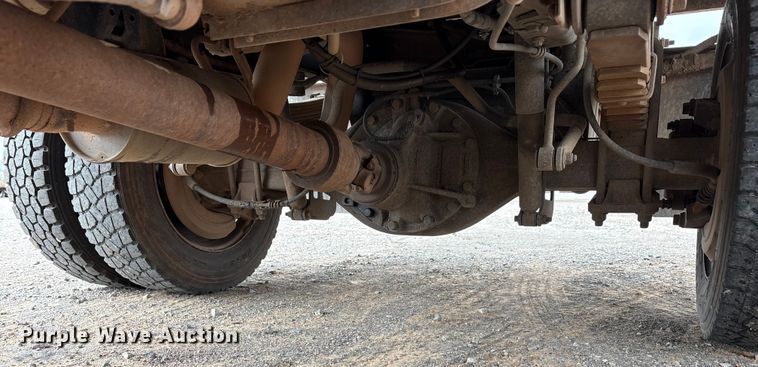 image for item EA7671 2009 Ford F450 Super Duty dump flatbed truck