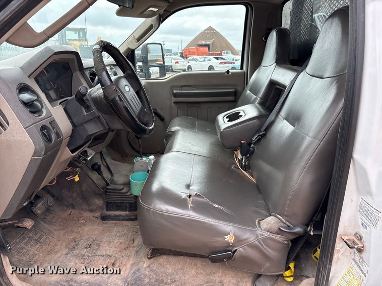 image for item EA7671 2009 Ford F450 Super Duty dump flatbed truck