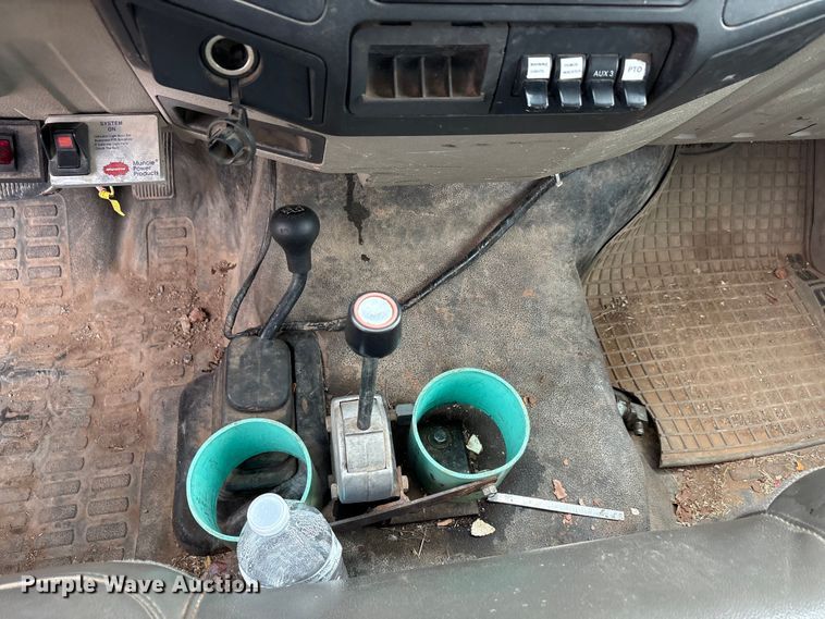 image for item EA7671 2009 Ford F450 Super Duty dump flatbed truck