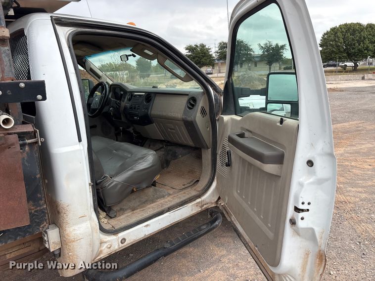 image for item EA7671 2009 Ford F450 Super Duty dump flatbed truck