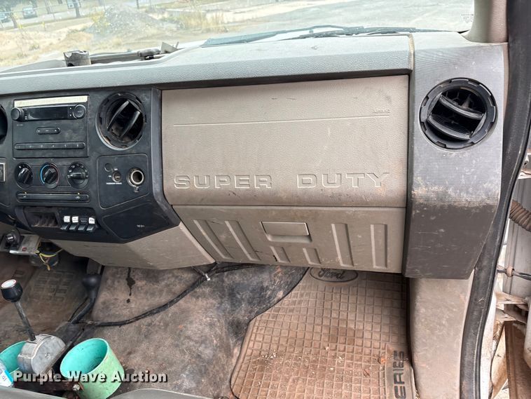 image for item EA7671 2009 Ford F450 Super Duty dump flatbed truck