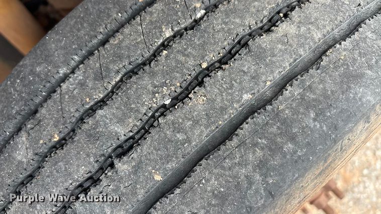 image for item EA7671 2009 Ford F450 Super Duty dump flatbed truck