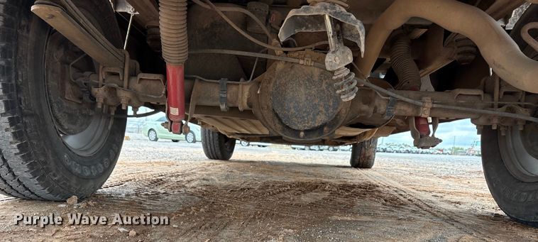 image for item EA7672 2006 Chevrolet Silverado 1500 pickup truck