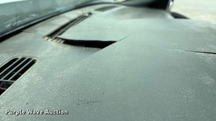 image for item EA7672 2006 Chevrolet Silverado 1500 pickup truck