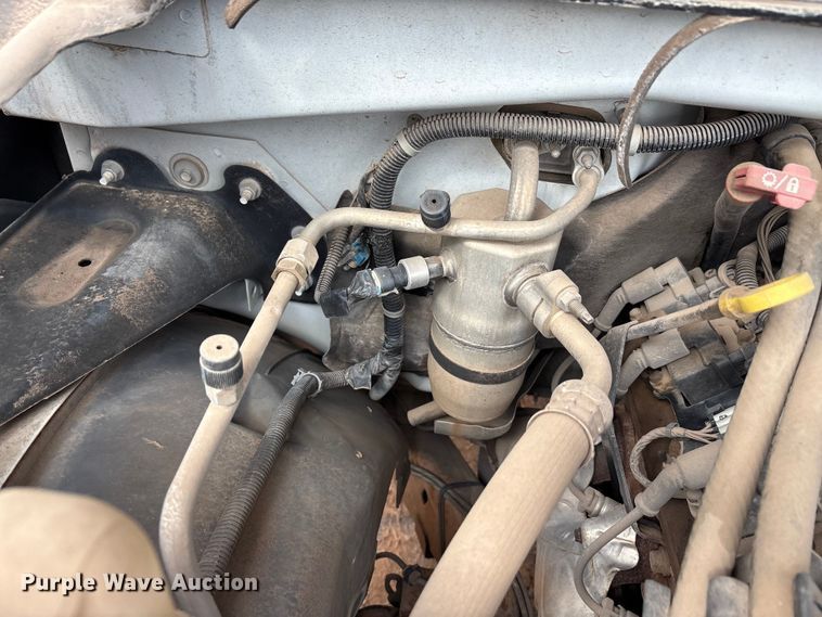 image for item EA7672 2006 Chevrolet Silverado 1500 pickup truck