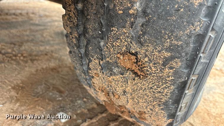 image for item EA7672 2006 Chevrolet Silverado 1500 pickup truck