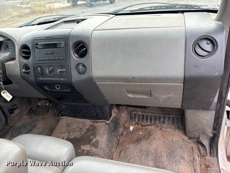 image for item EA7673 2008 Ford F150 pickup truck