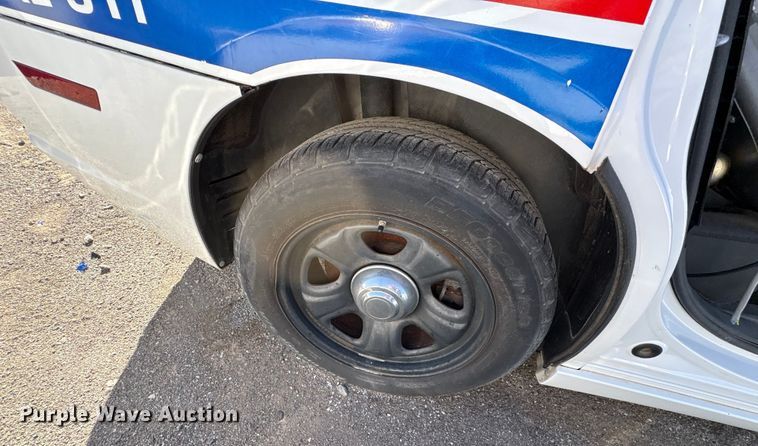 image for item EA7676 2011 Dodge Charger Police 