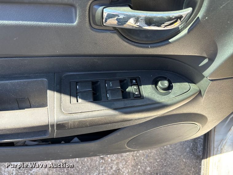 image for item EA7677 2010 Dodge Charger 