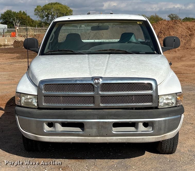 image for item EA7686 1998 Dodge Ram 1500 pickup truck