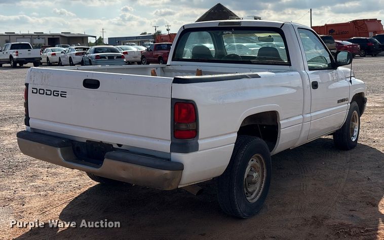 image for item EA7686 1998 Dodge Ram 1500 pickup truck
