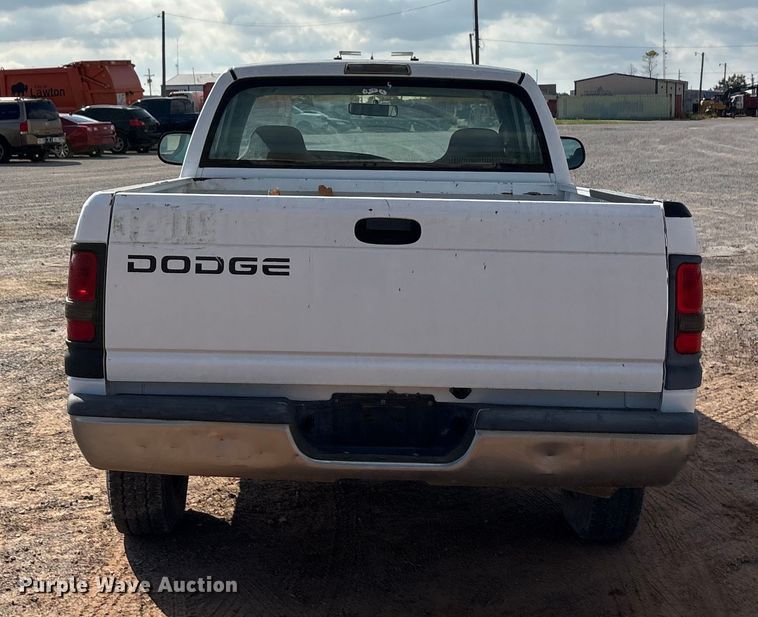 image for item EA7686 1998 Dodge Ram 1500 pickup truck