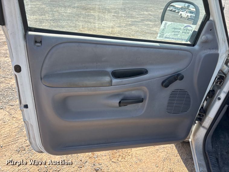 image for item EA7686 1998 Dodge Ram 1500 pickup truck