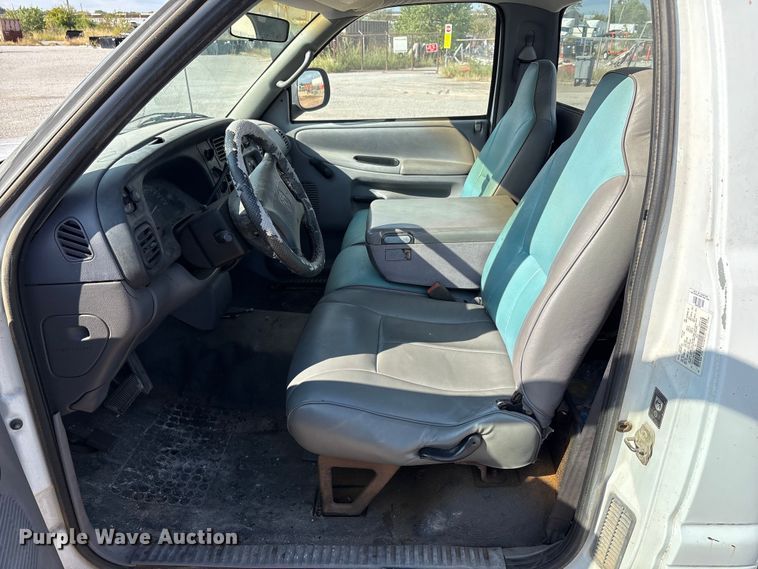 image for item EA7686 1998 Dodge Ram 1500 pickup truck