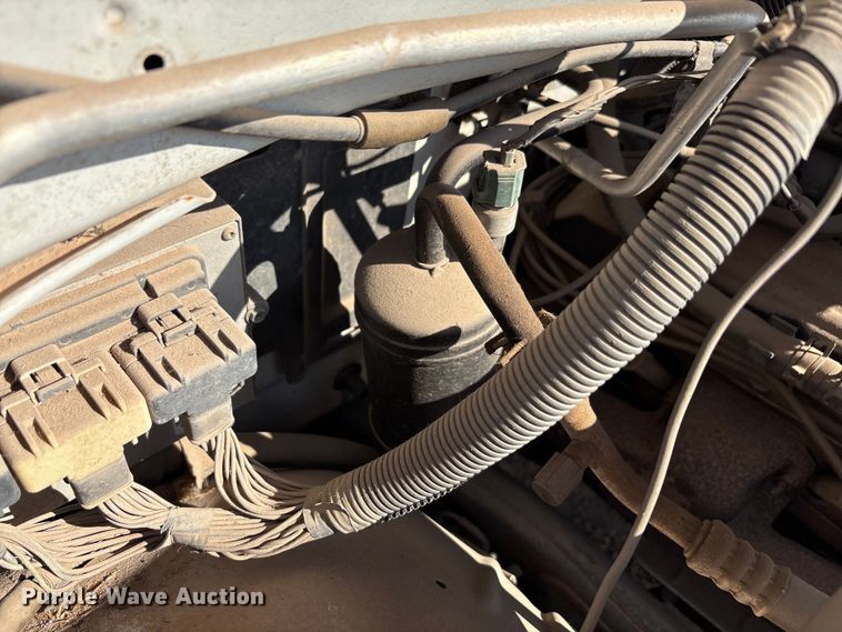 image for item EA7686 1998 Dodge Ram 1500 pickup truck