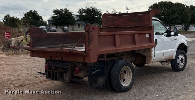 image for item EA7695 2003 Ford F450 Super Duty dump truck