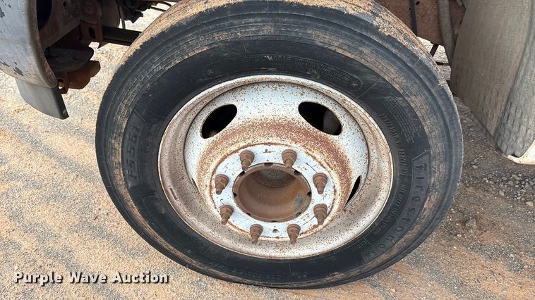 image for item EA7695 2003 Ford F450 Super Duty dump truck