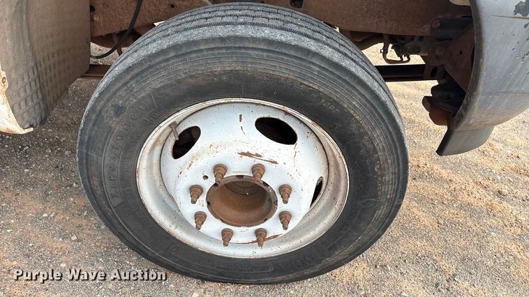 image for item EA7695 2003 Ford F450 Super Duty dump truck