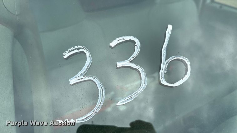 image for item EA7695 2003 Ford F450 Super Duty dump truck