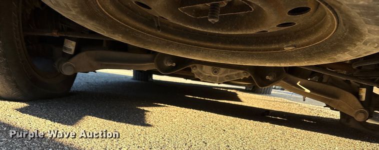 image for item EA7696 2004 Lincoln Navigator SUV