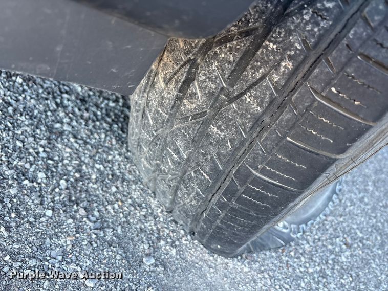 image for item EA7696 2004 Lincoln Navigator SUV