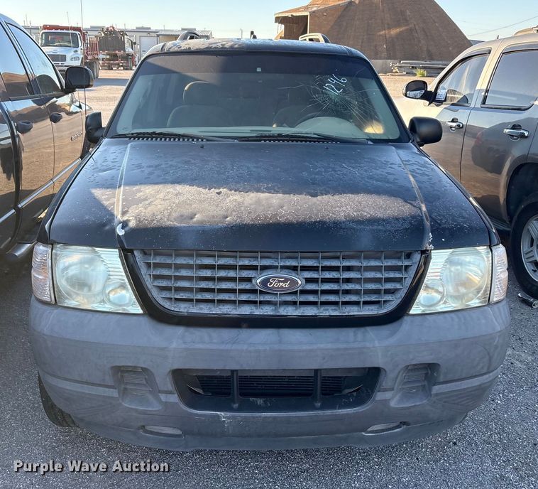 image for item EA7697 2004 Ford Explorer SUV