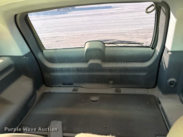 image for item EA7697 2004 Ford Explorer SUV