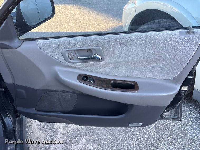 image for item EA7698 2002 Honda Accord 