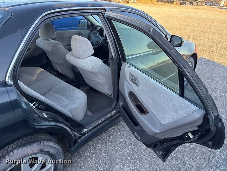 image for item EA7698 2002 Honda Accord 