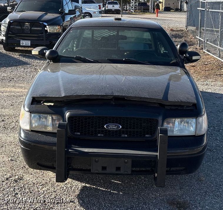 image for item EA7738 2011 Ford Crown Victoria Police Interceptor 