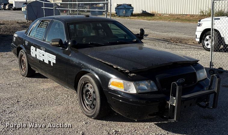 image for item EA7738 2011 Ford Crown Victoria Police Interceptor 