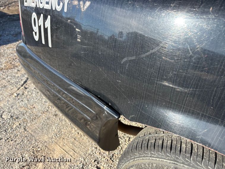 image for item EA7738 2011 Ford Crown Victoria Police Interceptor 