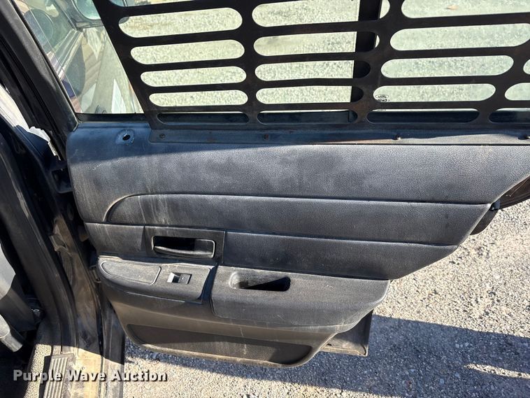 image for item EA7738 2011 Ford Crown Victoria Police Interceptor 