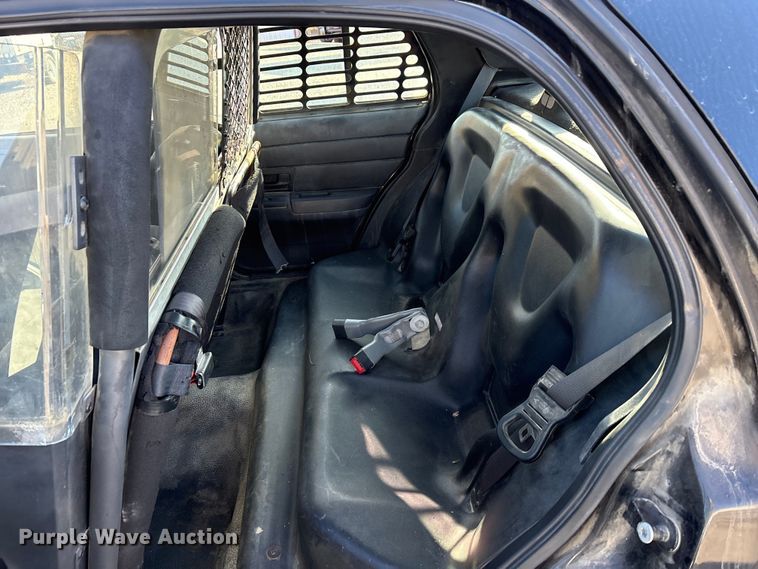 image for item EA7738 2011 Ford Crown Victoria Police Interceptor 