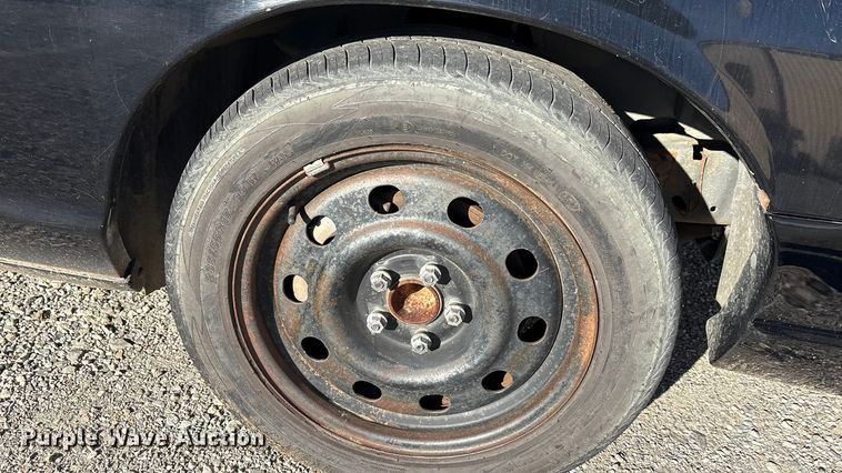 image for item EA7738 2011 Ford Crown Victoria Police Interceptor 