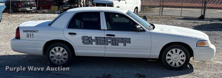 image for item EA7739 2008 Ford Crown Victoria Police Interceptor 