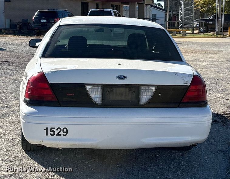 image for item EA7739 2008 Ford Crown Victoria Police Interceptor 