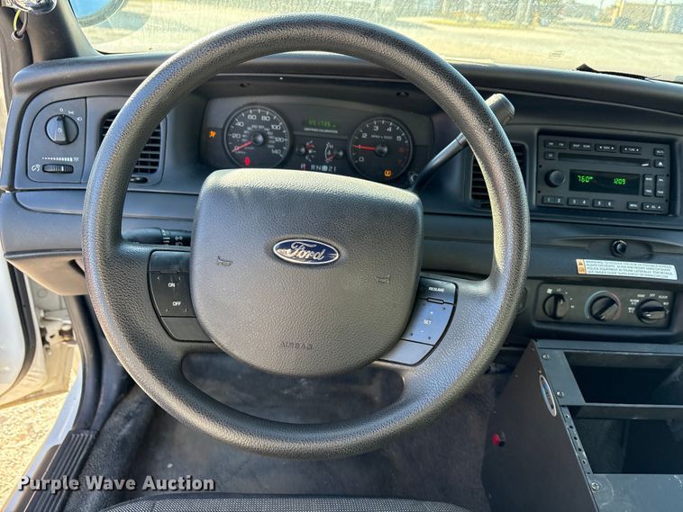 image for item EA7739 2008 Ford Crown Victoria Police Interceptor 