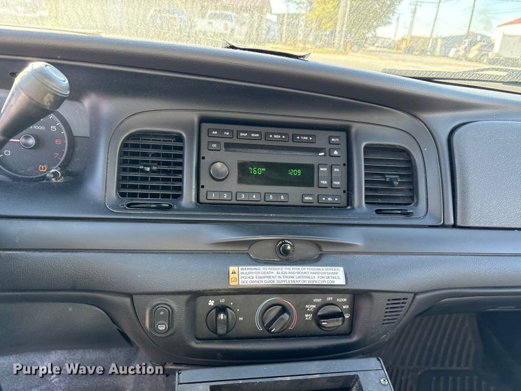 image for item EA7739 2008 Ford Crown Victoria Police Interceptor 