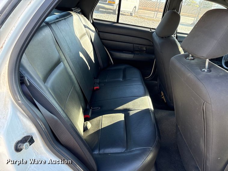 image for item EA7739 2008 Ford Crown Victoria Police Interceptor 