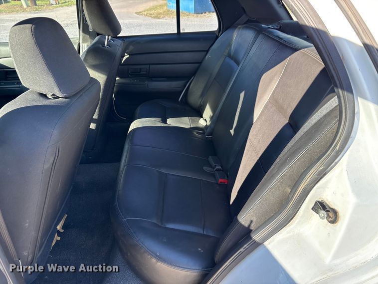 image for item EA7739 2008 Ford Crown Victoria Police Interceptor 