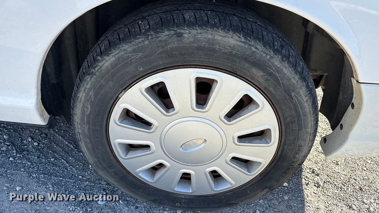 image for item EA7739 2008 Ford Crown Victoria Police Interceptor 