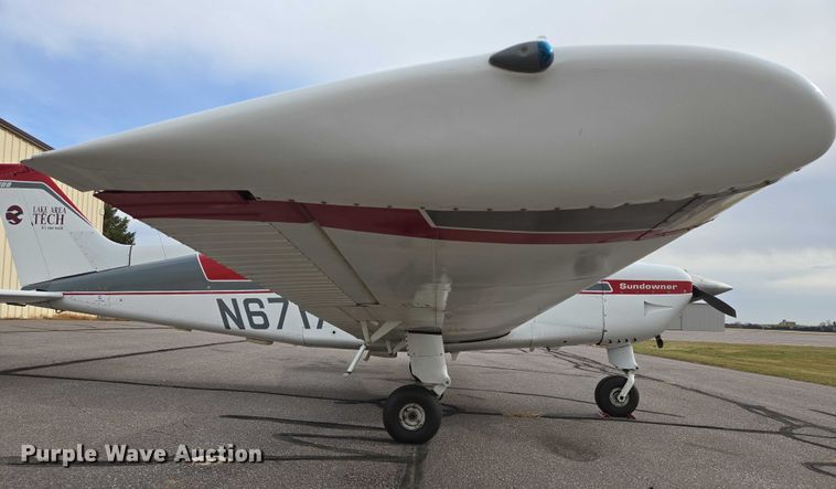 image for item EB1158 1980 Beechcraft Sundowner C23 airplane