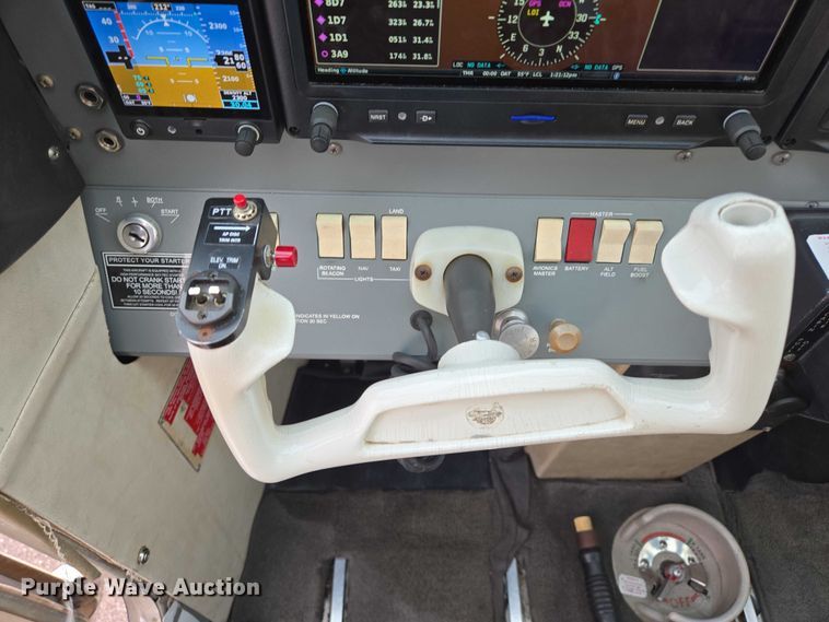 image for item EB1158 1980 Beechcraft Sundowner C23 airplane