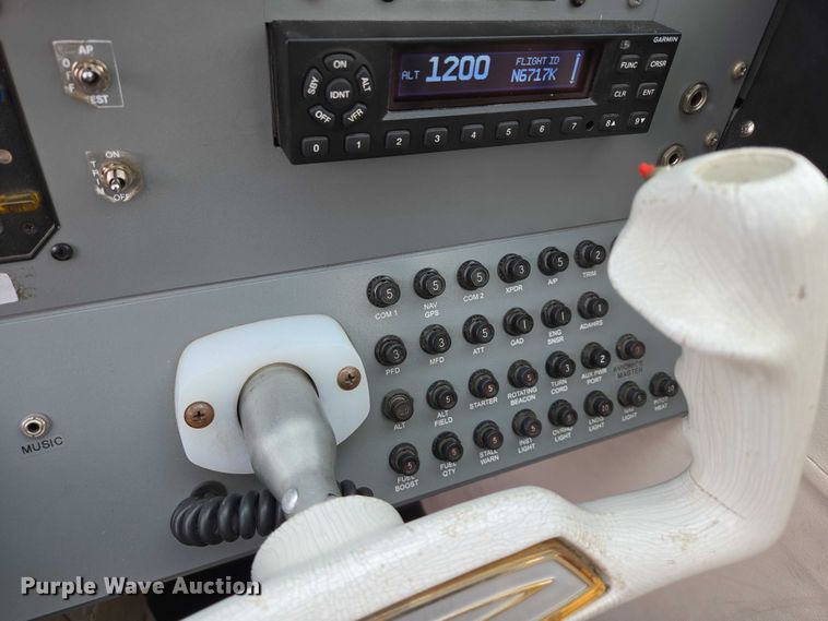 image for item EB1158 1980 Beechcraft Sundowner C23 airplane